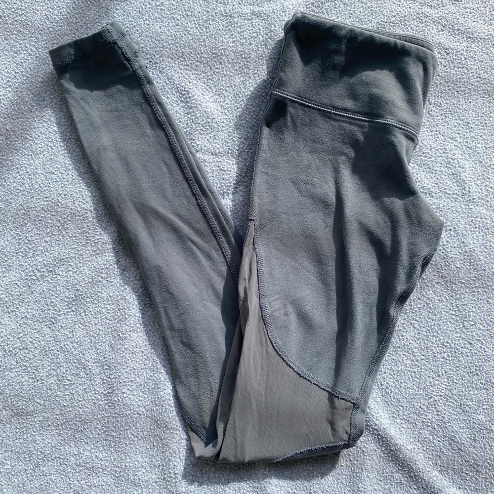 Alo Yoga Coast Leggings